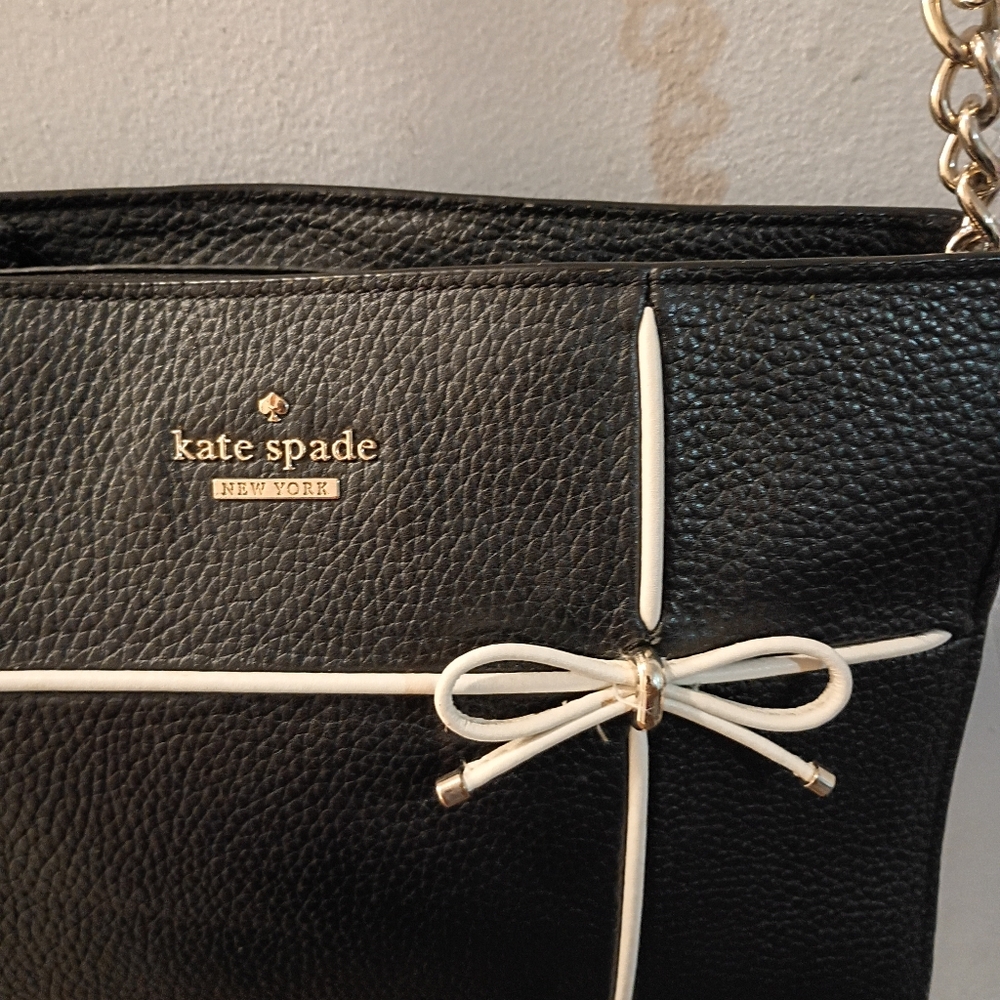 Kate Spade, EUC, Women's, Crossbody Bag, Zipper Closure, Color Black - Picture 6 of 9